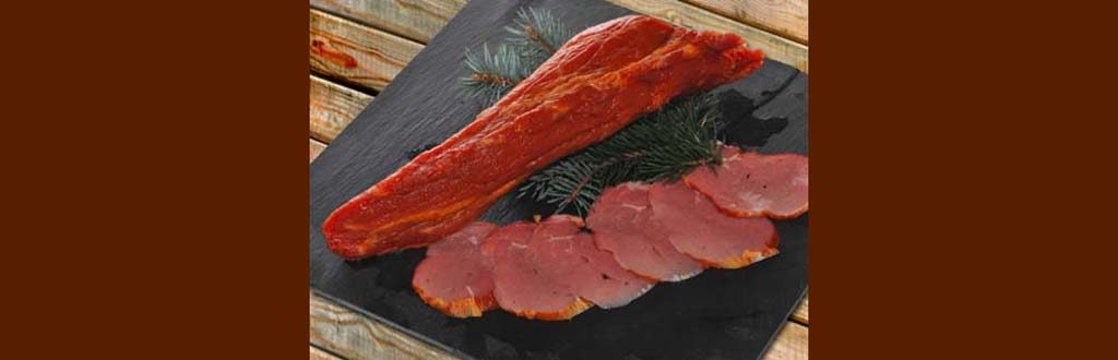 Filet migon et tranches de filet mignon fumé sur ardoise