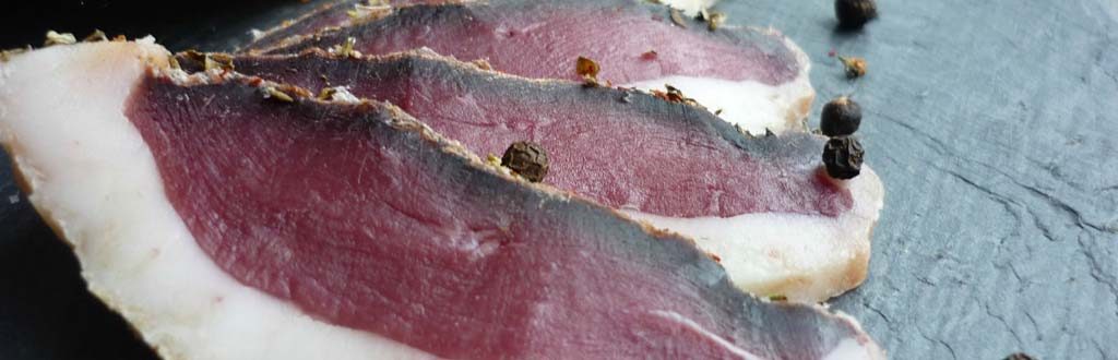 Tranchesde magret de canard fumé